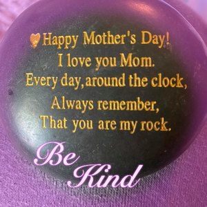 Meet your Posher, Danelle